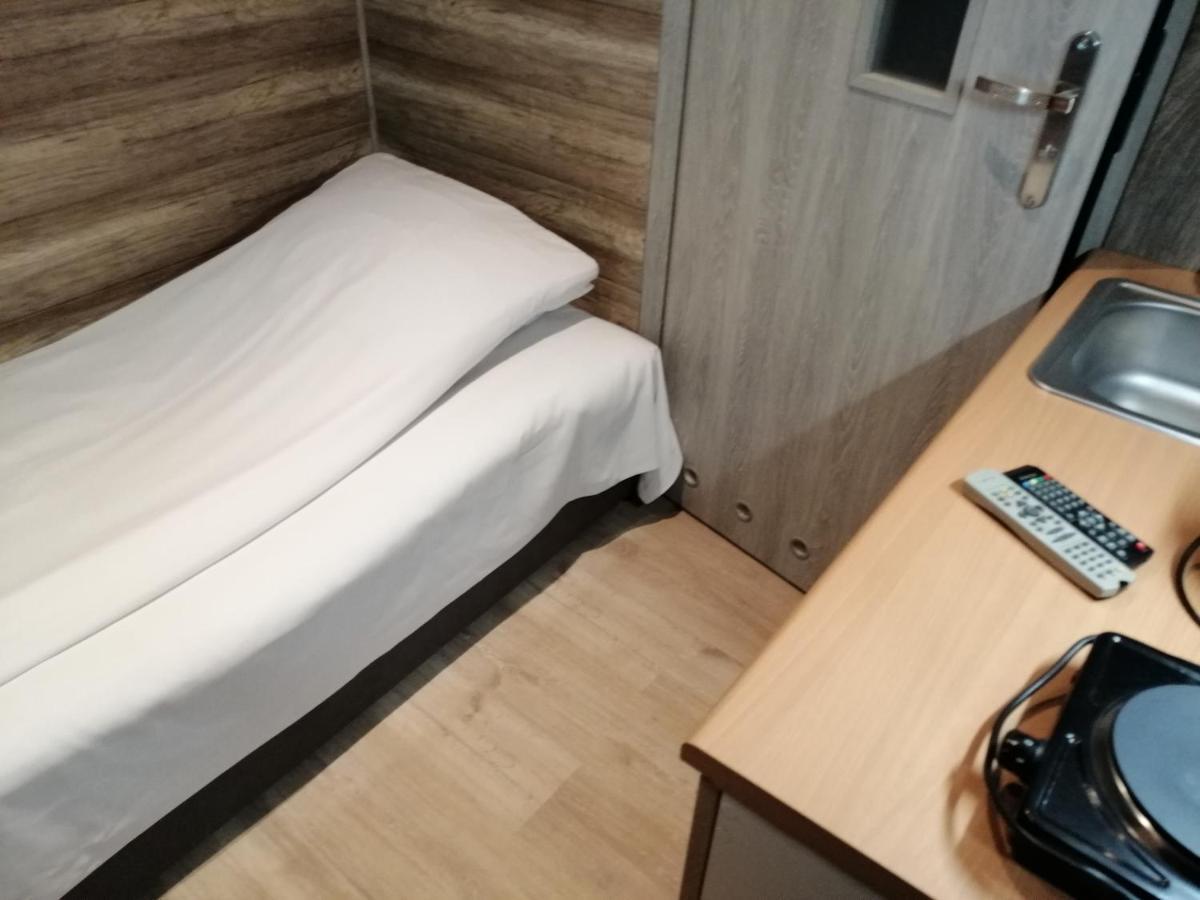 Pokoje Goscinne Polo Częstochowa Extérieur photo